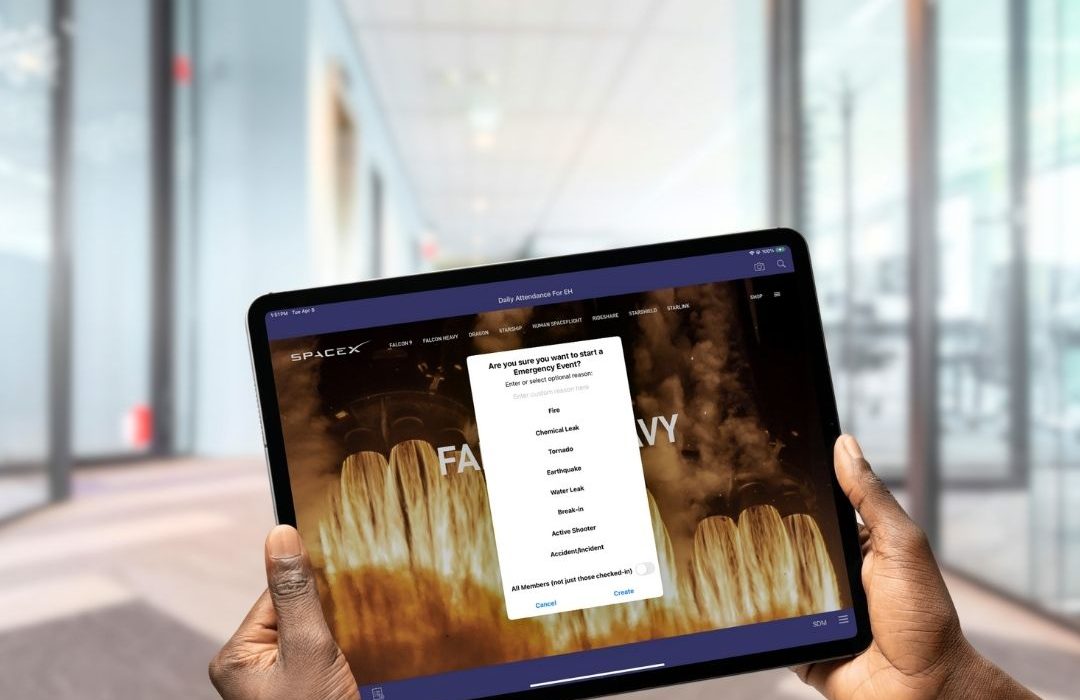 Stratus-io: Hybrid Emergency Headcount on an IPad Screen